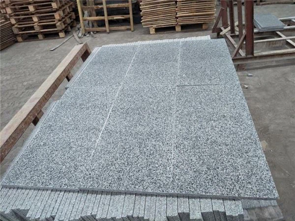 Light grey granite G603 floor tiles supplier