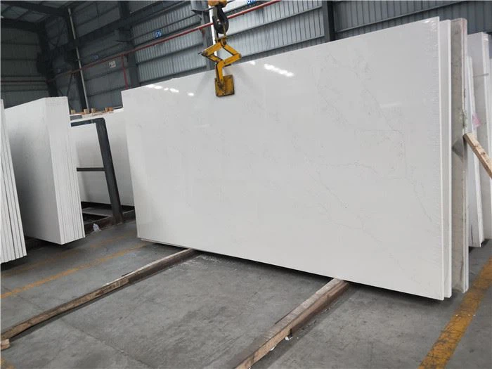 quartz calacatta leon slab