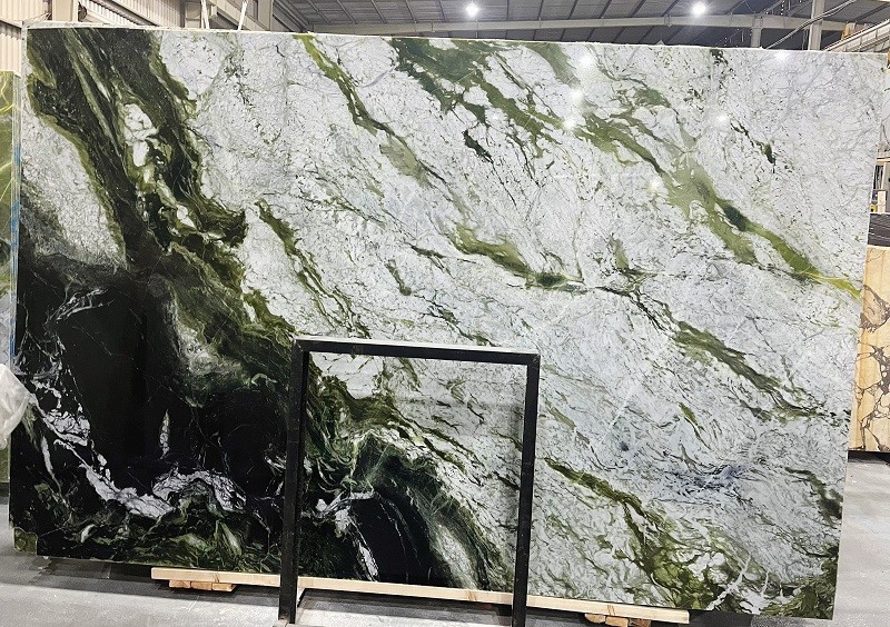 White Marble With Green Vein slabs White Marble With Green Vein slabs