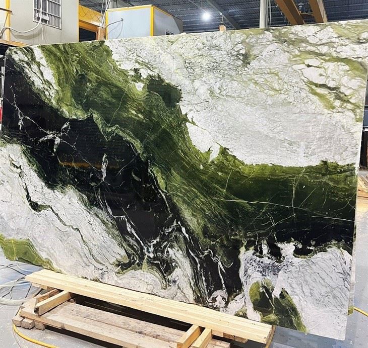 White Marble With Green Veins slab